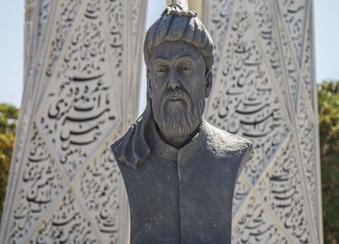 بررسی زندگینامه شمس تبریزی