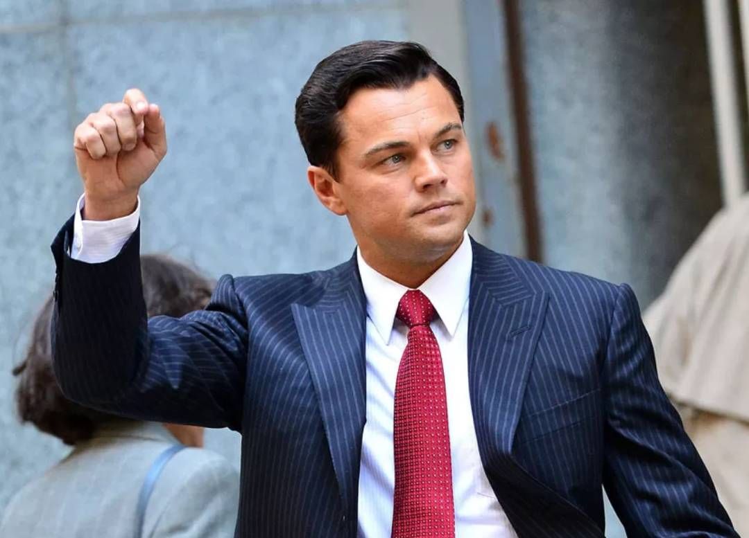 گرگ وال استریت: قدرت کلام و تله کاریزما